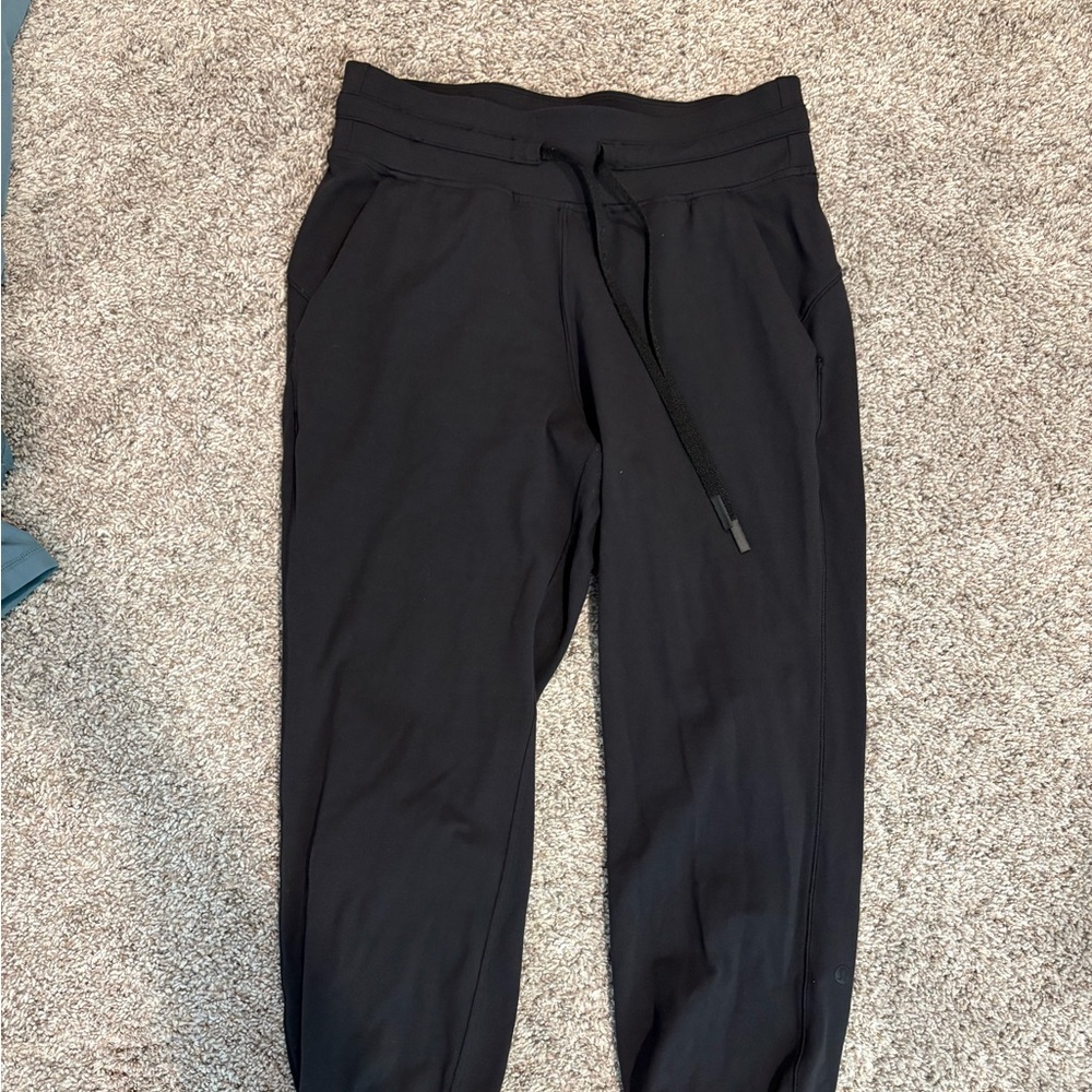 Lululemon joggers